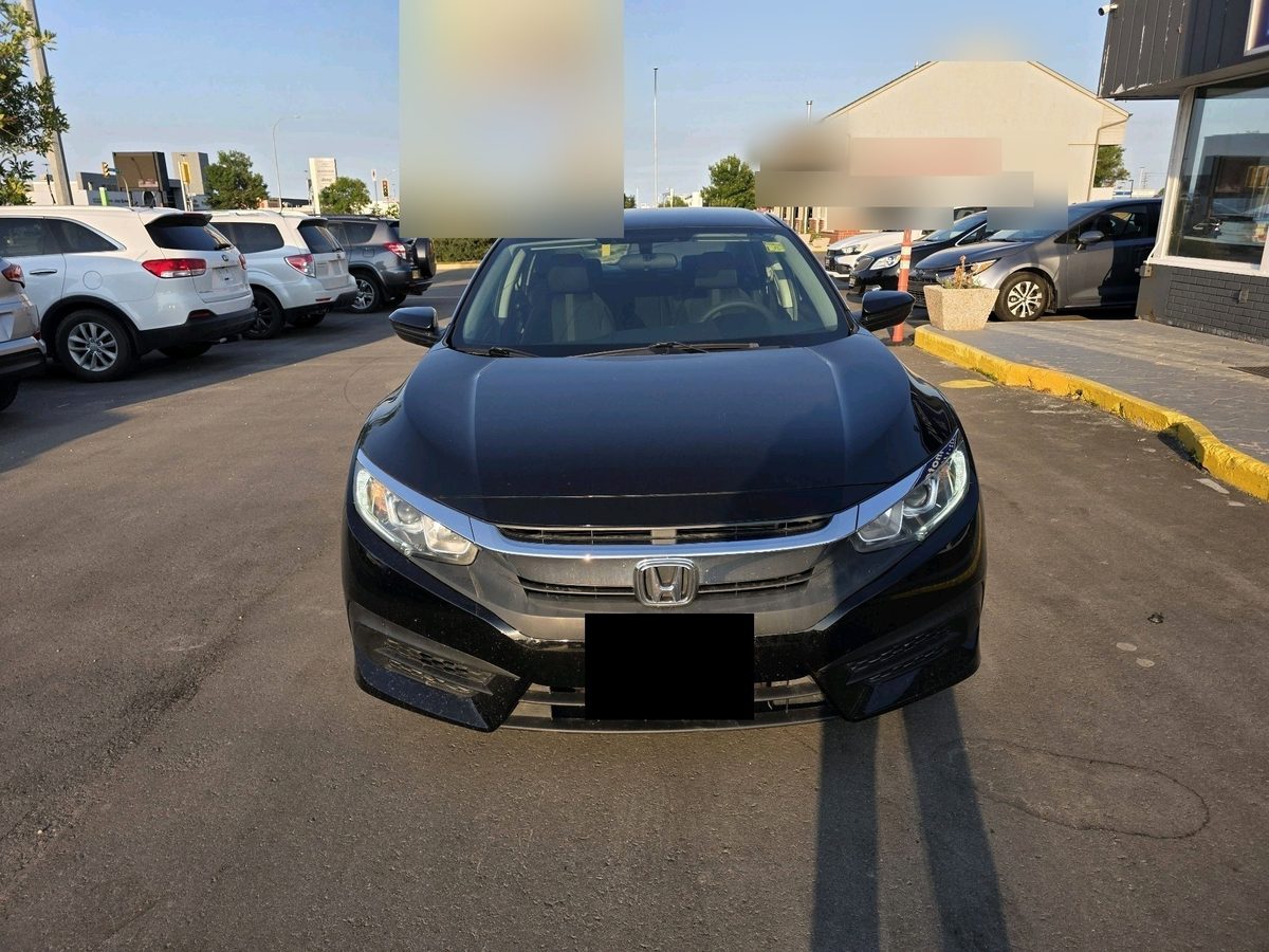2016 Honda Civic photo 2