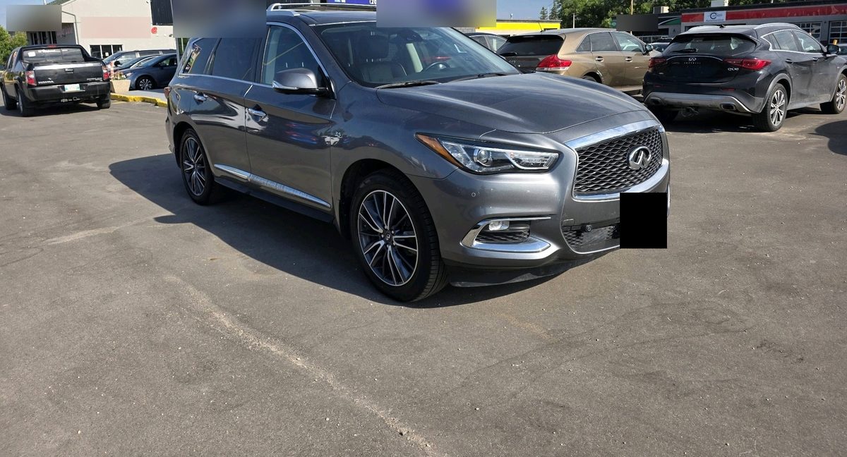 2017 Infiniti QX60 photo 1