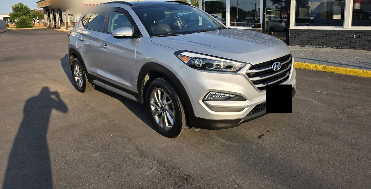2017 Hyundai Tucson photo 1
